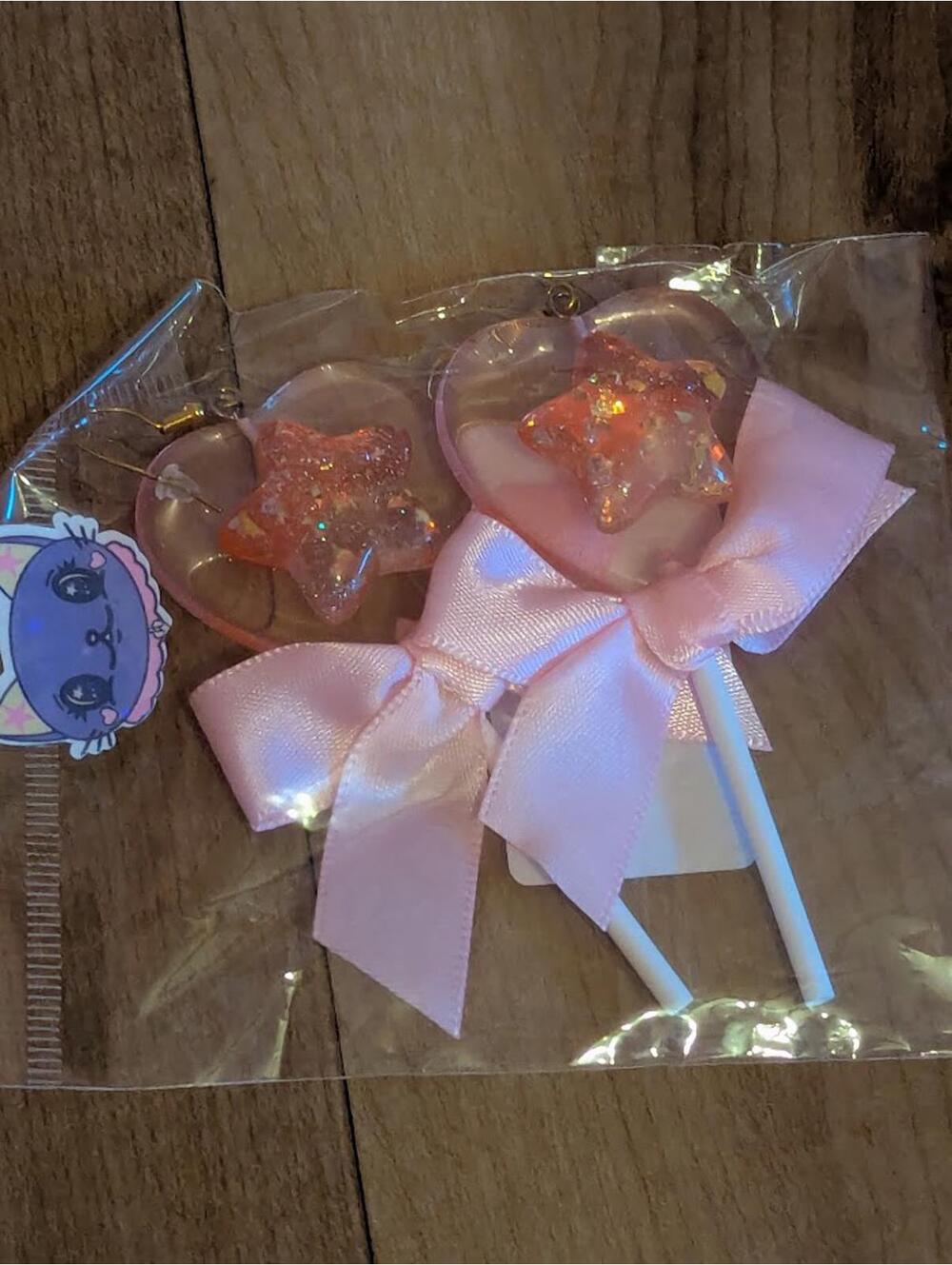 Kawaii magical girl heart lollipop earrings (pink)